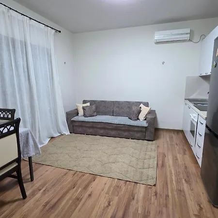 Sunrise Apartament *